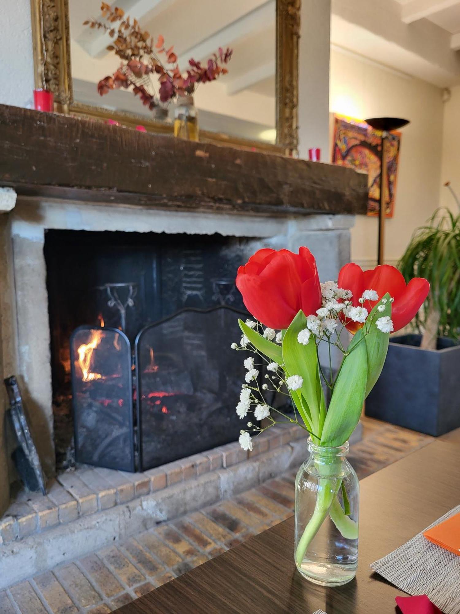 Best Western Blanche De Castille Dourdan Luaran gambar