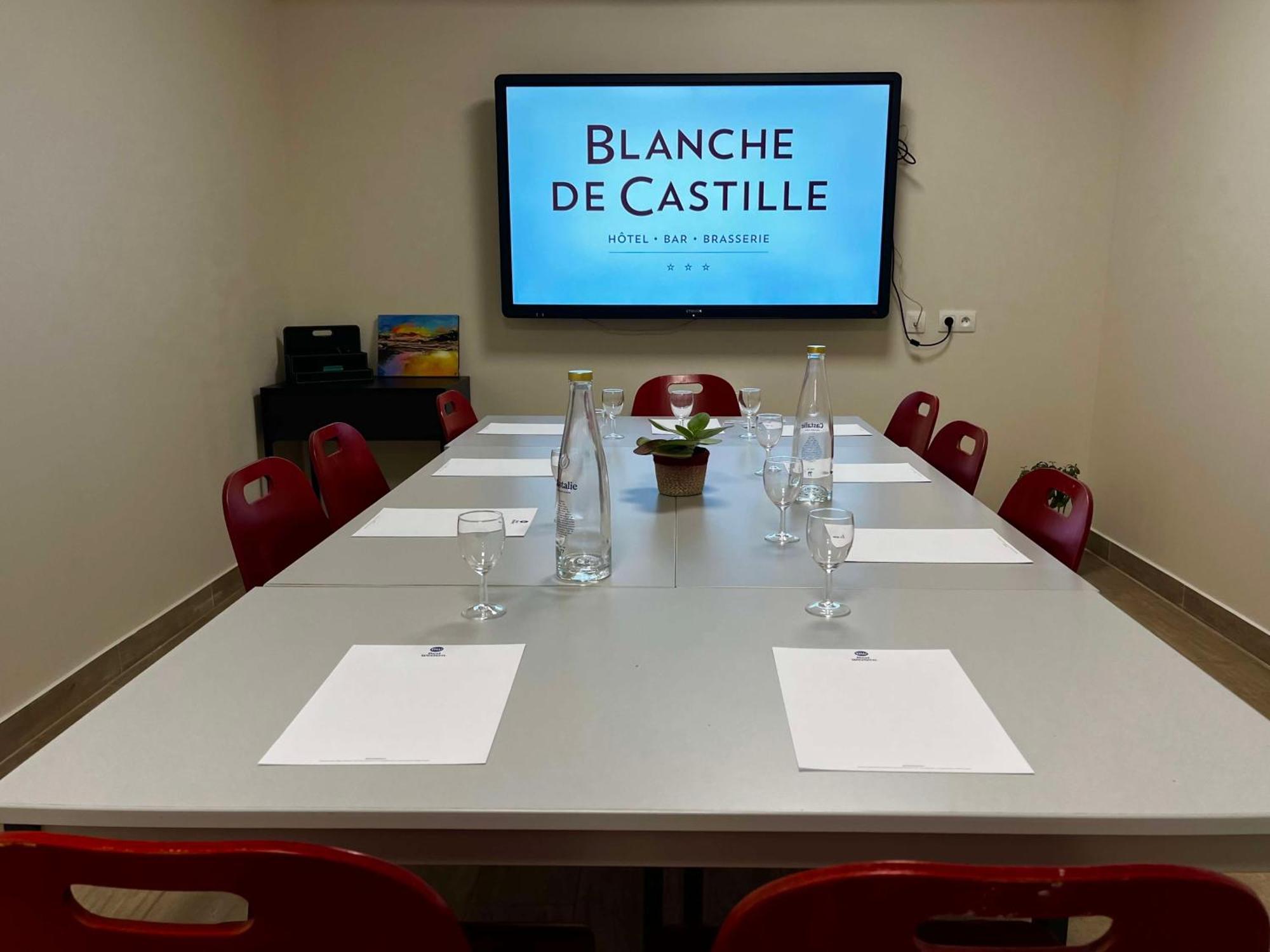 Best Western Blanche De Castille Dourdan Luaran gambar