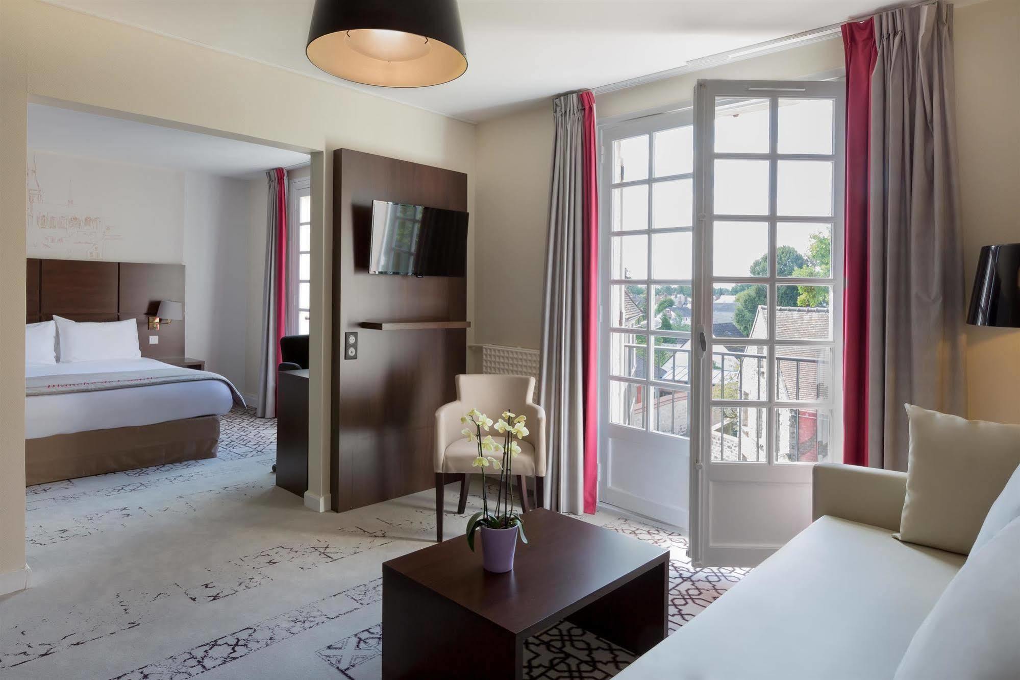 Best Western Blanche De Castille Dourdan Luaran gambar